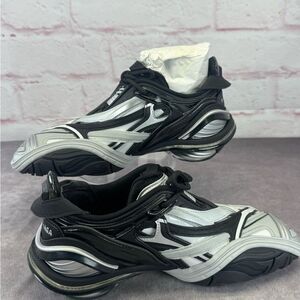 Balenciaga Sneakers Women’s Black and White Tyrex Shoes NEW 6